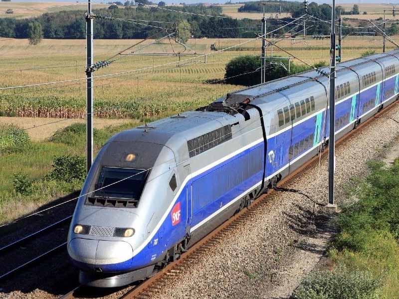 سفر به زنجان با قطار؛ ترکیب راحتی، امنیت و چشم‌اندازهای طبیعی